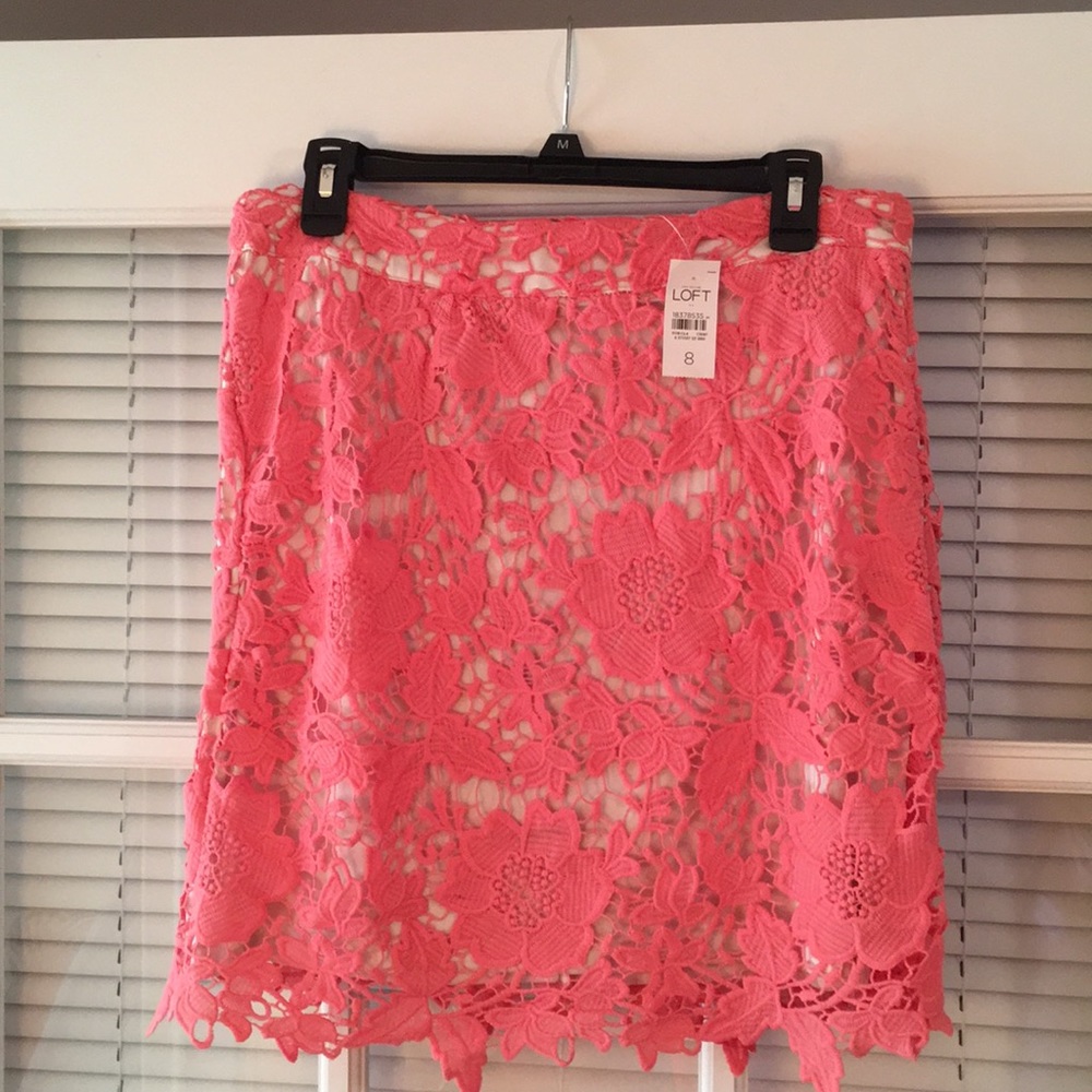 Overlay skirt
